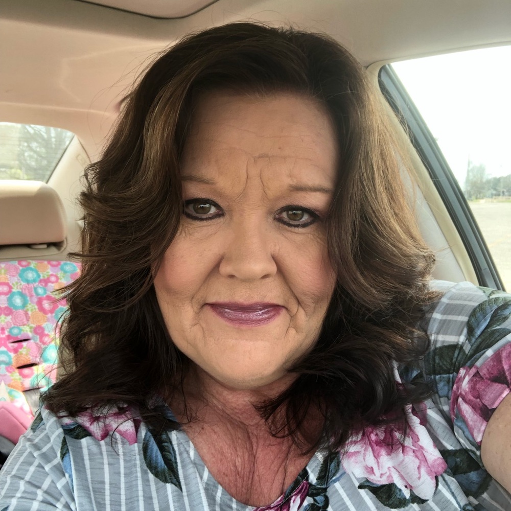 Meet your Posher, Lisa